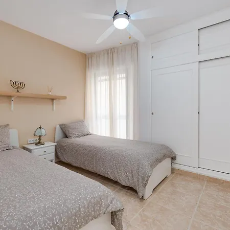 Santomera Apartment *
